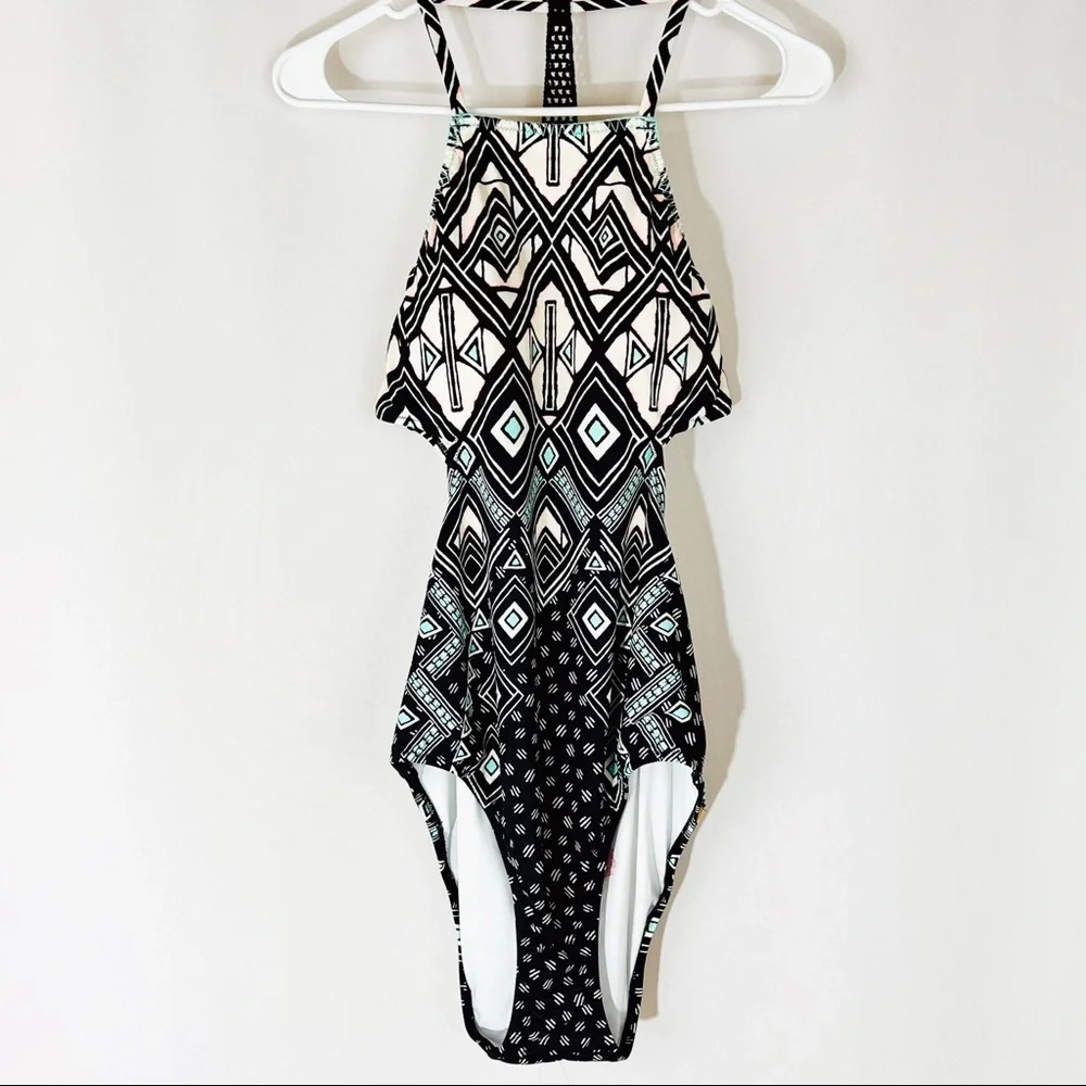 Victoria’s Secret Tribal Geometric One Piece‎ Swim